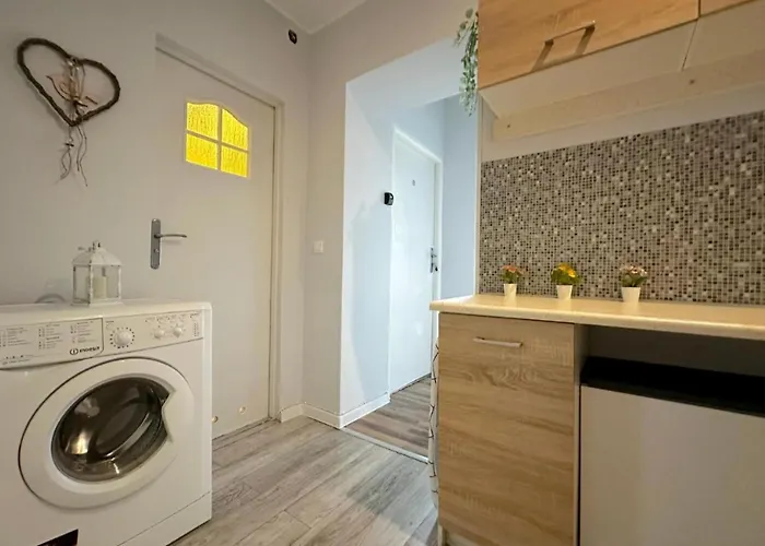 Morska Water Massage 4 Bed & Breakfast Gdynia